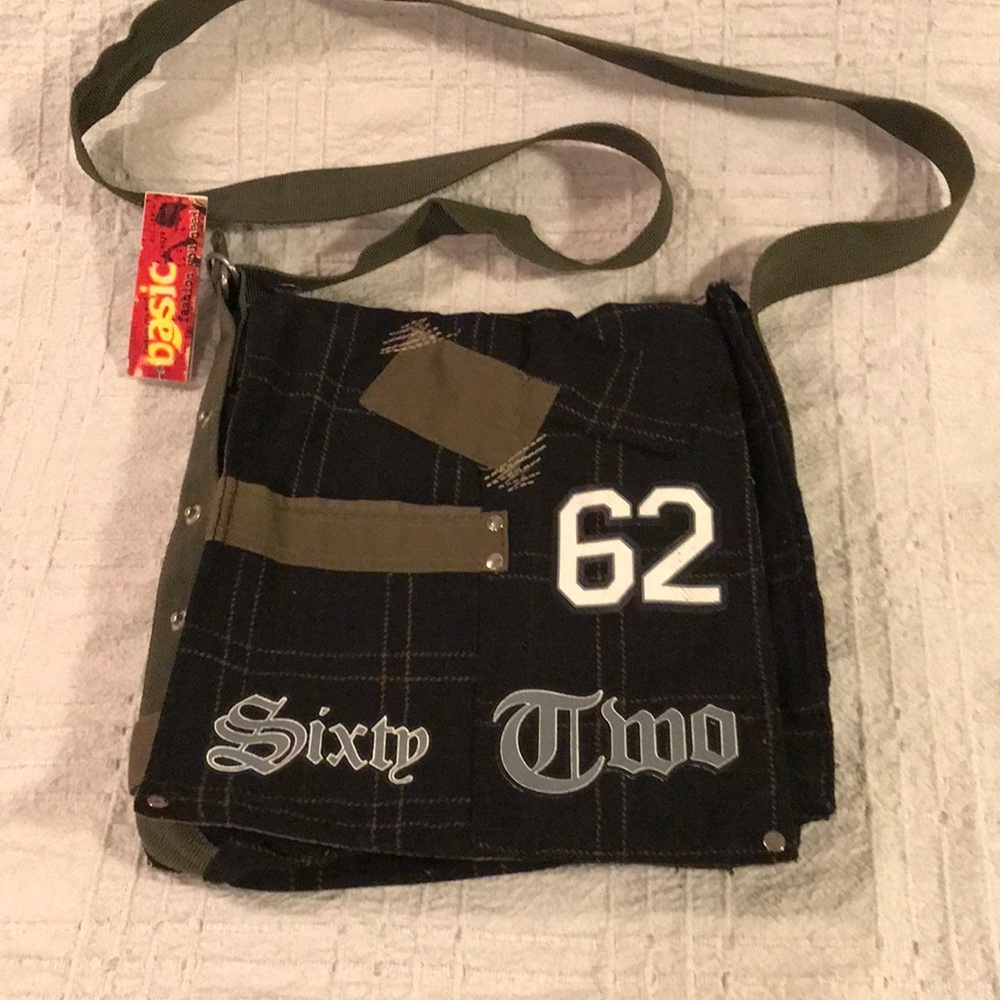 Basic 62 Crossbody Messenger Bag NWT